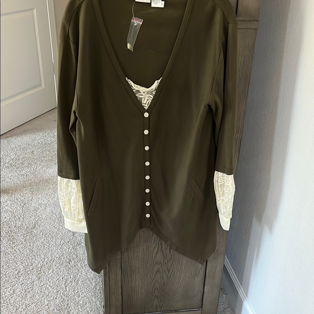 Newport News Olive Green Tunic with Cream Accents